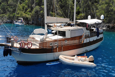 Cemre Mila Photo 4